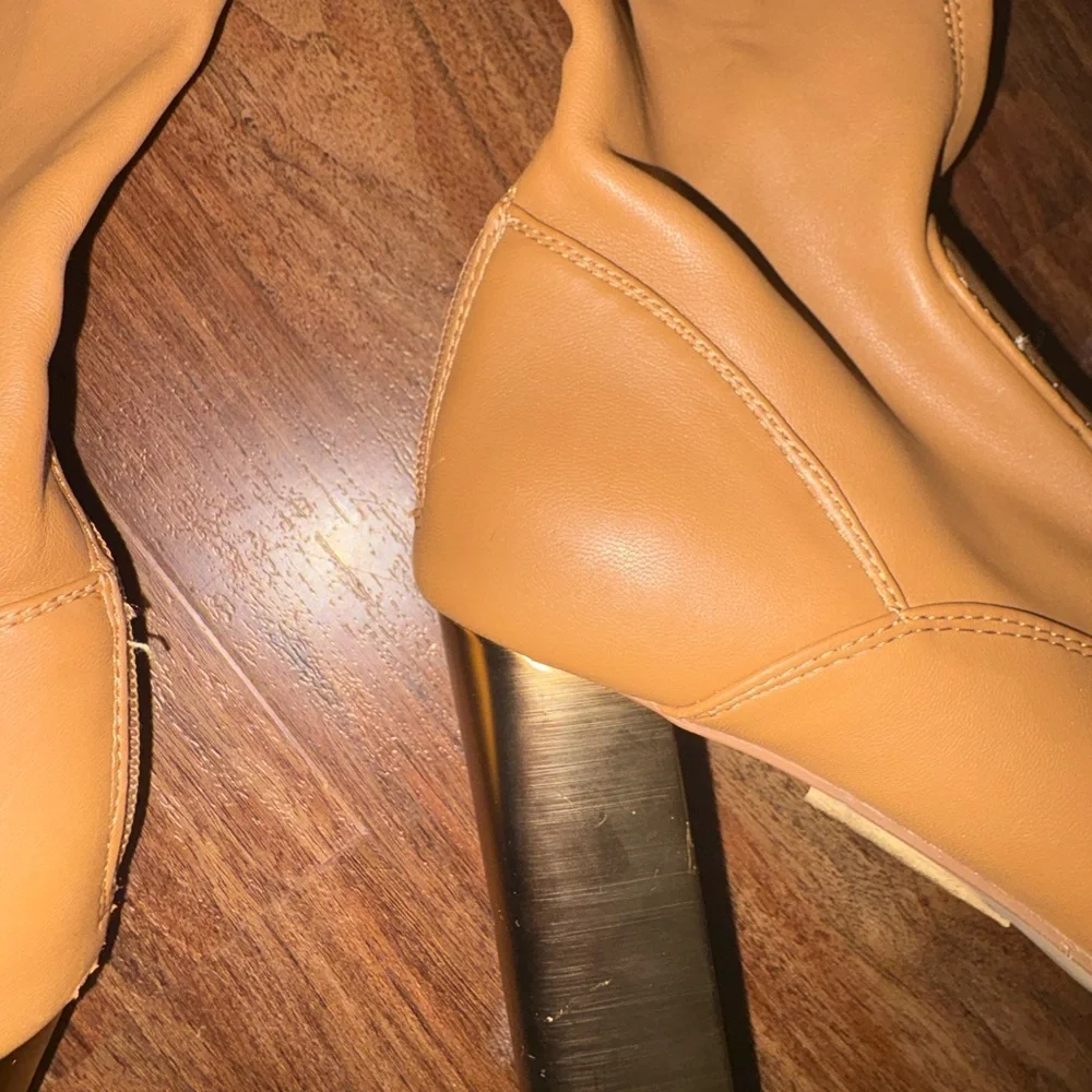 Franco Sarto Camel Knee-High Boots – Gold Block Heel – Size 8